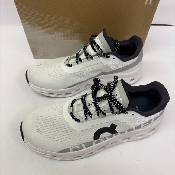 New On Cloud mens White CloudMonster athletic shoes sz 9 - Picture 3 of 8